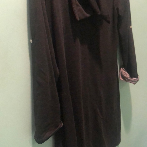 Dress - Picture 3 of 6